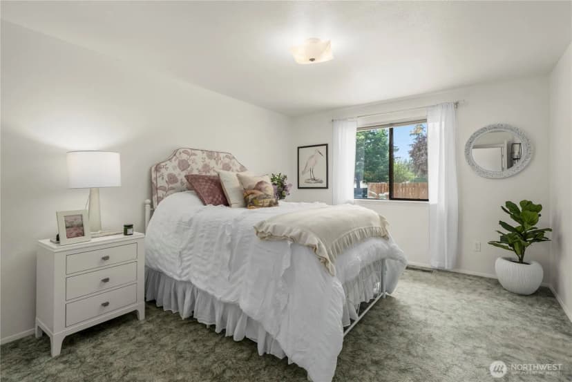 Property photo for 1901 Union Avenue Ne, Renton photo 12