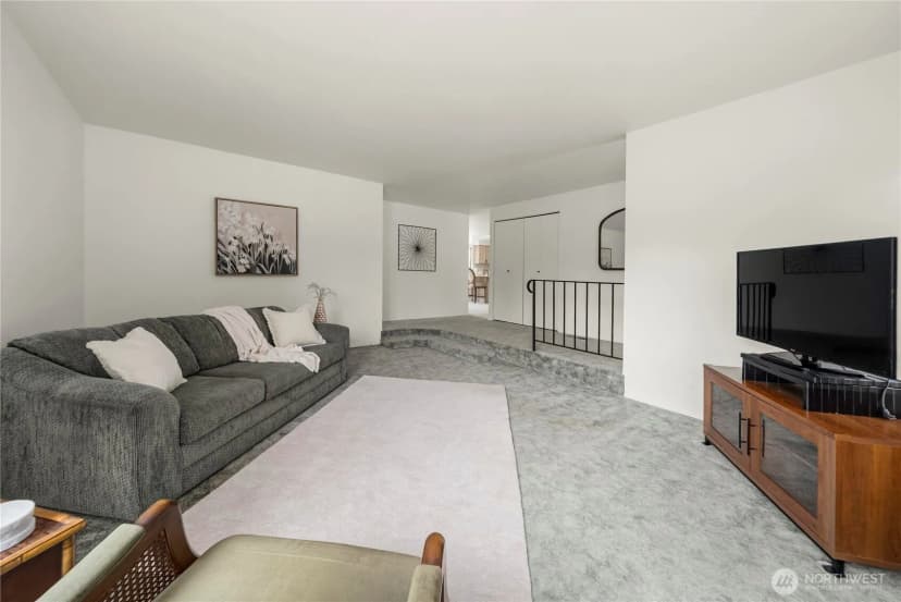 Property photo for 1901 Union Avenue Ne, Renton photo 10