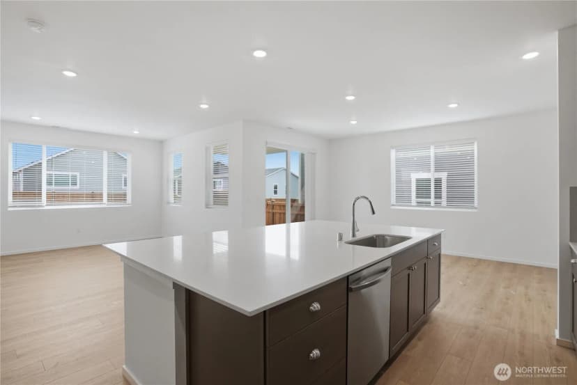 Property photo for 20119 165th Street E, Bonney Lake photo 10