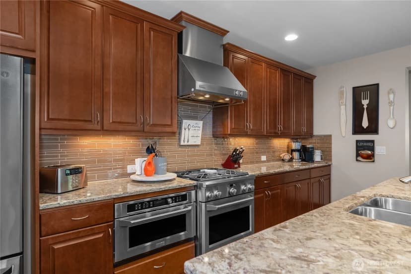 Property photo for 4805 Meriwood Drive Ne, Lacey photo 8