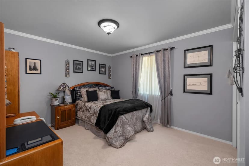 Property photo for 351 E Island Shores Road, Shelton photo 25