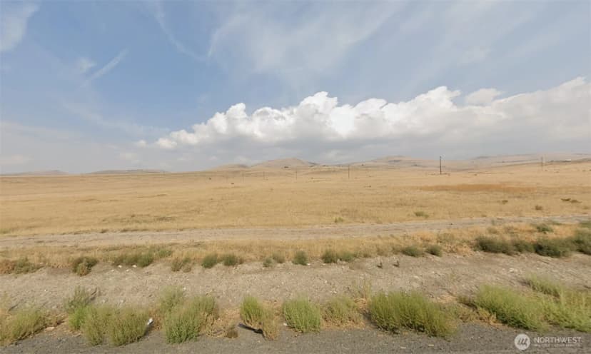 Property photo for 201 Ram Way, Yakima