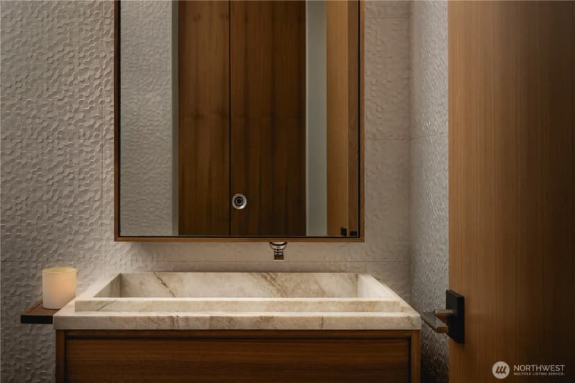 Property photo for 3101 E Lake Sammamish Parkway Ne, Sammamish photo 19