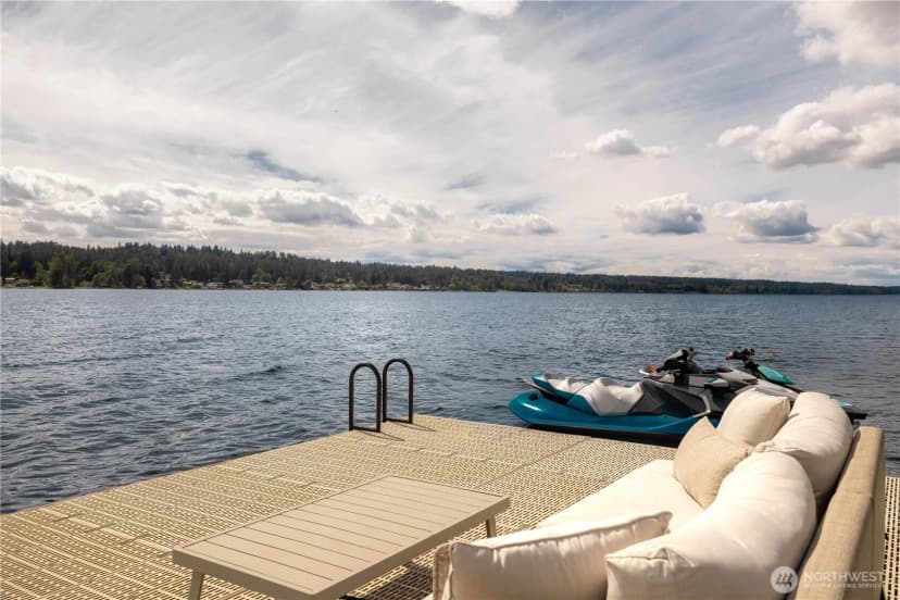 Property photo for 3101 E Lake Sammamish Parkway Ne, Sammamish photo 27