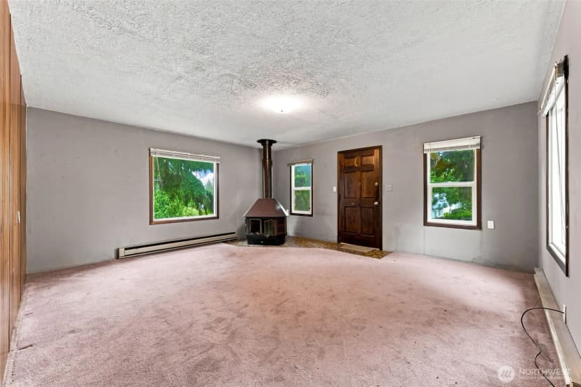 Property photo for 7955 29th Avenue Sw, Seattle photo 8