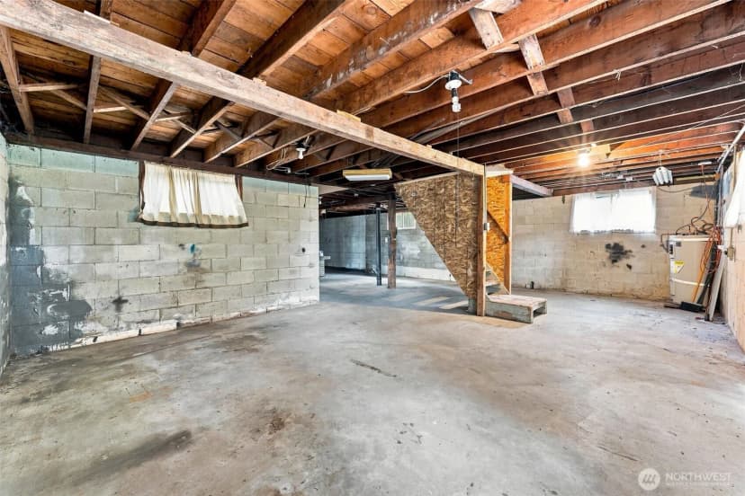 Property photo for 7955 29th Avenue Sw, Seattle photo 19