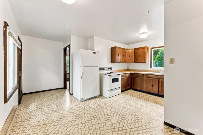 Property photo for 7955 29th Avenue Sw, Seattle photo 15