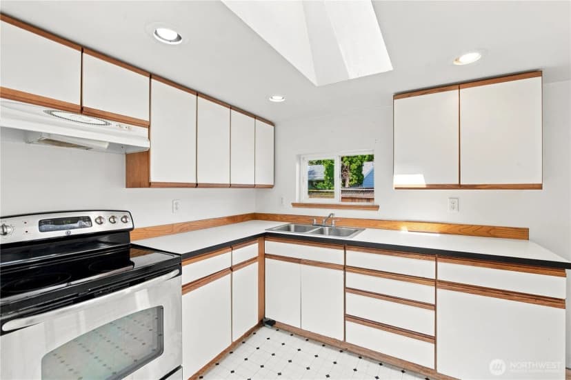 Property photo for 3417 232nd Street Sw, Brier photo 6