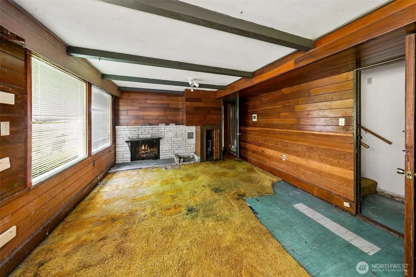 Property photo for 14048 41st Avenue Ne, Seattle photo 11