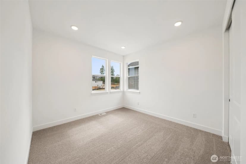 Property photo for 14558 203rd Avenue E #839, Bonney Lake photo 24