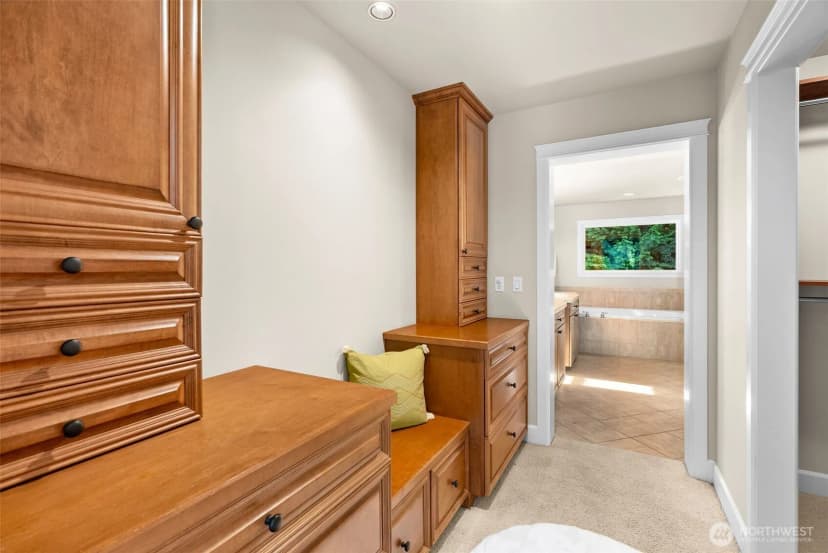 Property photo for 9545 Ne Idel Weis Court, Bainbridge Island photo 25