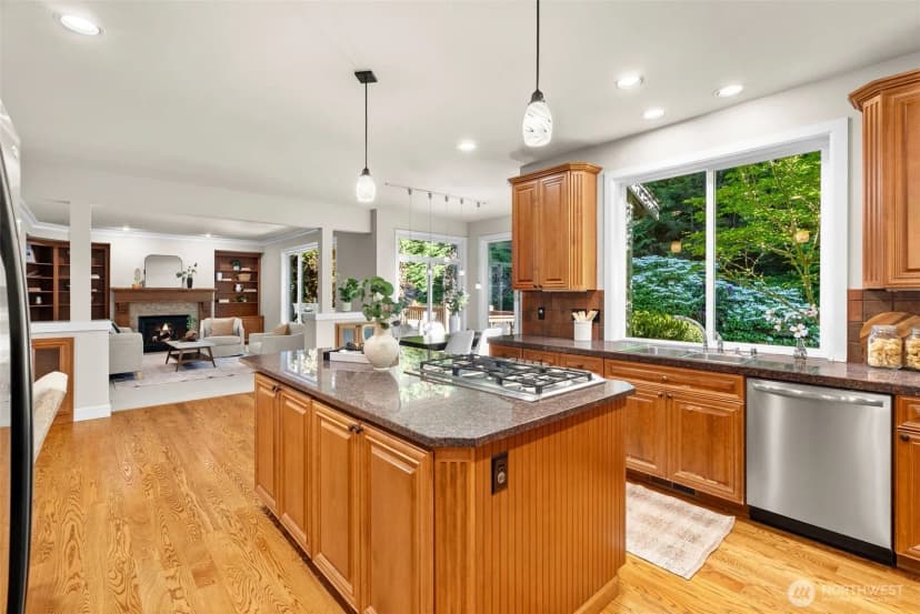 Property photo for 9545 Ne Idel Weis Court, Bainbridge Island photo 13