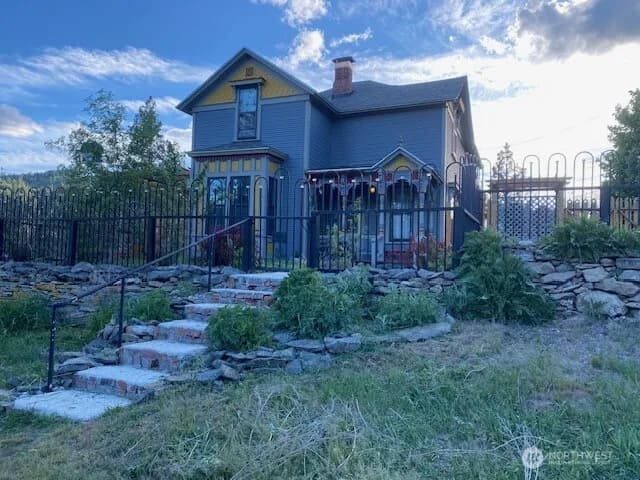 Property photo for 645 S Kauffman Street, Republic