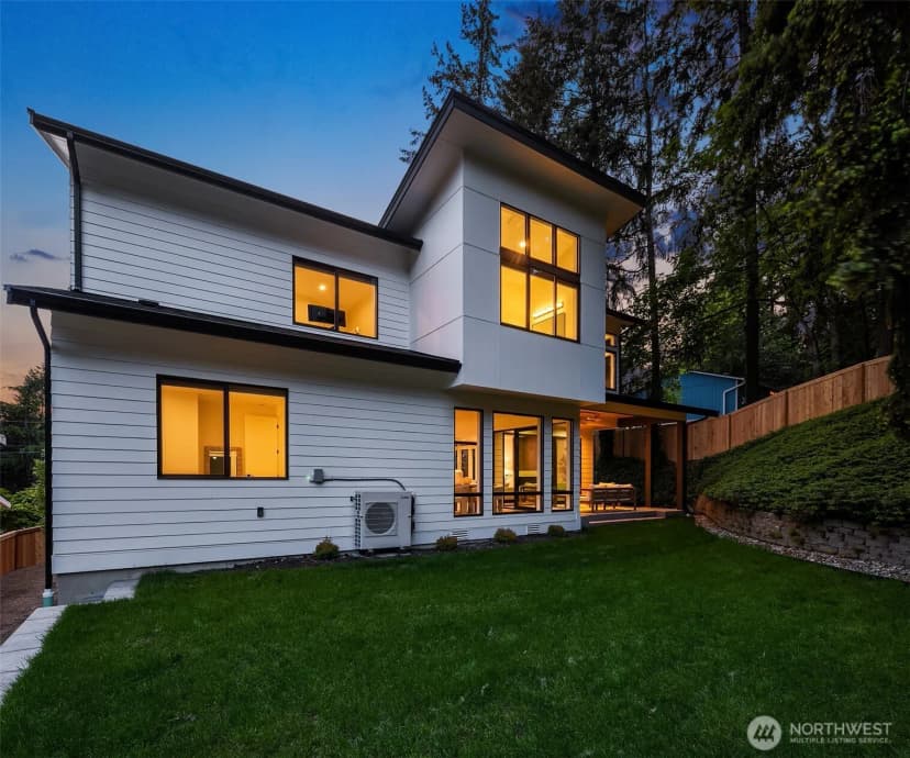 Property photo for 1208 211th Place, Sammamish photo 38