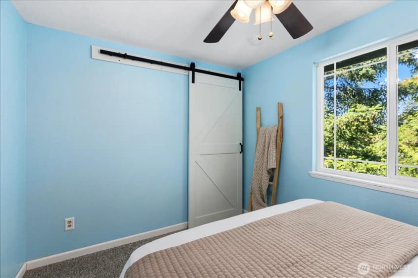 Property photo for 1359 Welling Road, Bellingham photo 22