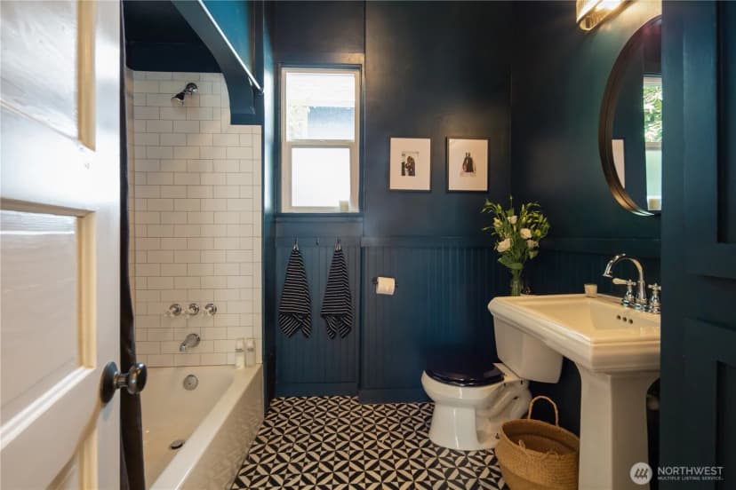 Property photo for 716 32nd Avenue, Seattle photo 28