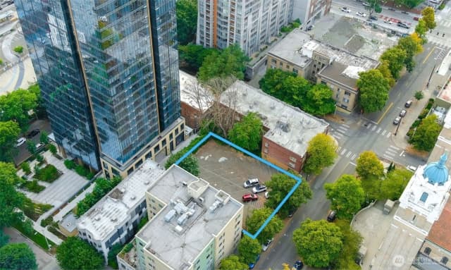 Property photo for 815 9th Avenue, Seattle
