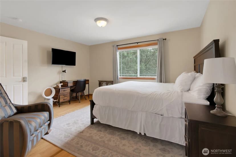 Property photo for 5145 S Augusta Street #b, Seattle photo 6