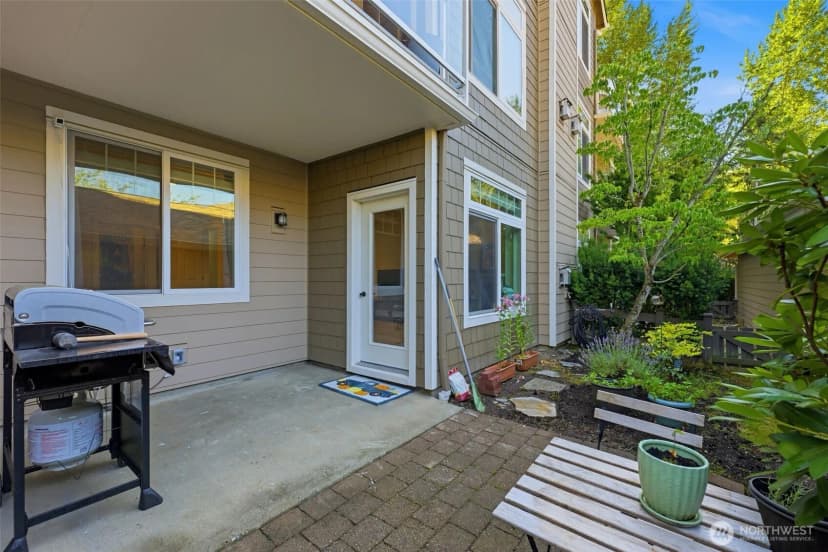 Property photo for 3500 E Lake Sammamish Parkway Se #3-103, Sammamish photo 31