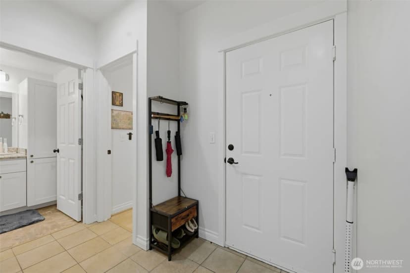Property photo for 3500 E Lake Sammamish Parkway Se #3-103, Sammamish photo 12