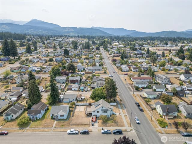 Property photo for 903 S Peabody Street, Port Angeles photo 4