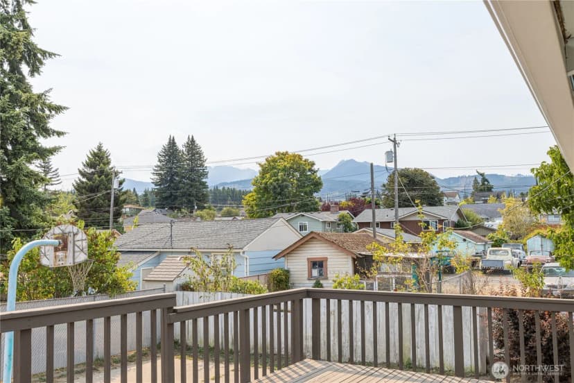 Property photo for 903 S Peabody Street, Port Angeles photo 24
