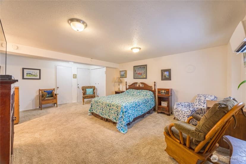 Property photo for 903 S Peabody Street, Port Angeles photo 21