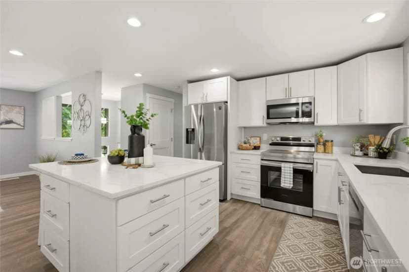 Property photo for 5115 Monticello Drive, Edmonds photo 8