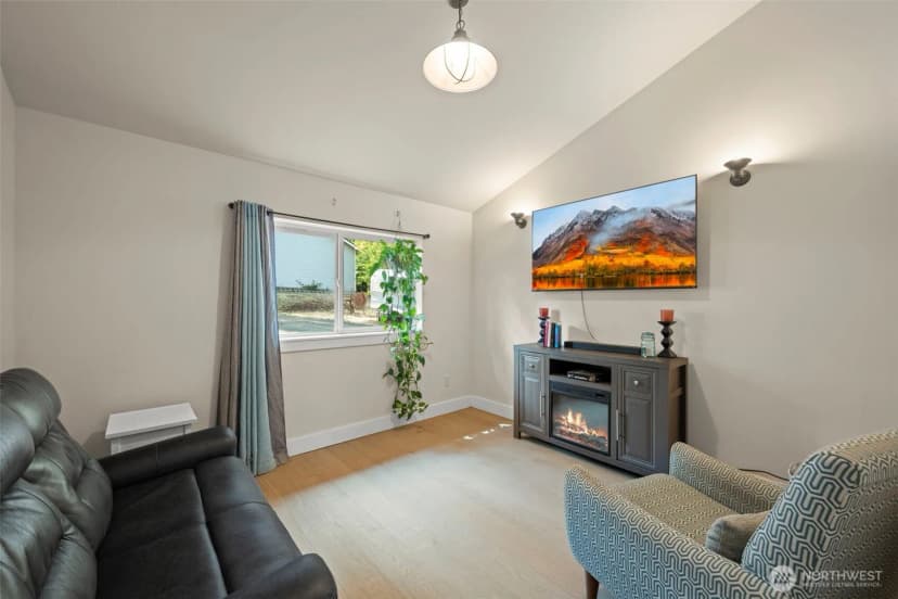 Property photo for 15701 Wright Bliss Rd Nw, Gig Harbor photo 17