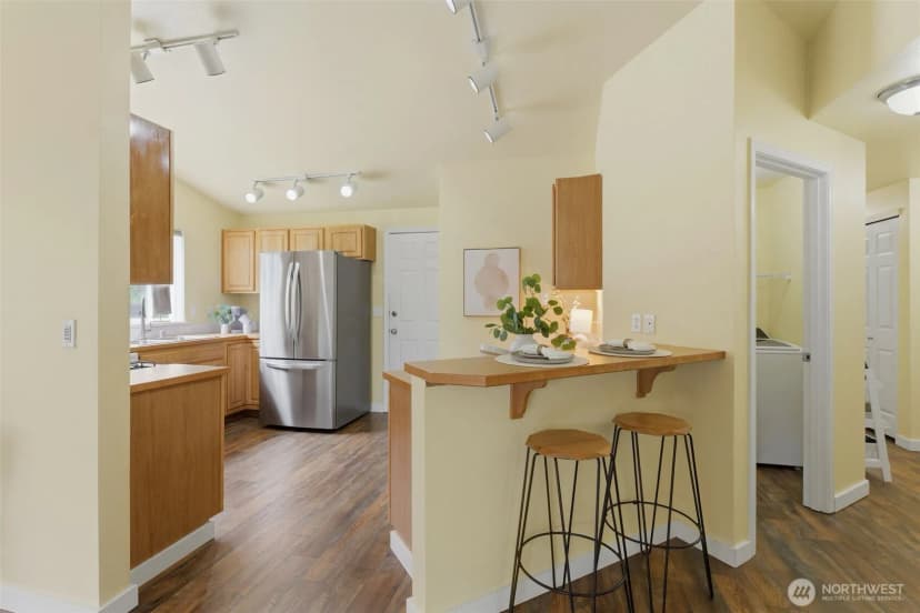 Property photo for 5220 77th Street W #8, Lakewood photo 17