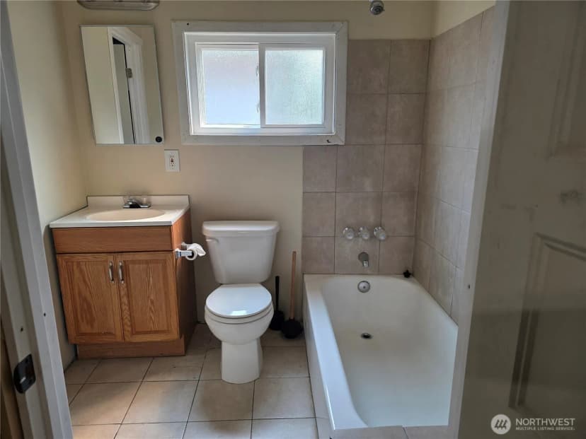 Property photo for 825 Sauk Avenue, Darrington photo 4