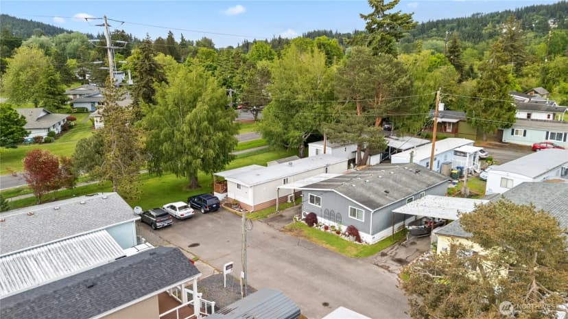 Property photo for 2400 Donovan Avenue #3, Bellingham photo 32