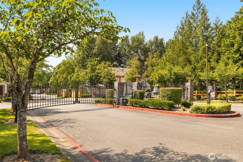 Property photo for 5100 Talbot Place S #d, Renton photo 32