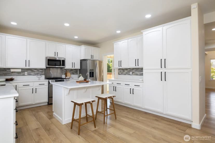 Property photo for 1608 Highland Terrace Court, Mukilteo photo 15