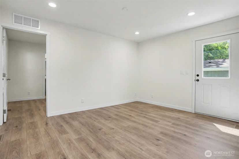Property photo for 28454 168th Avenue Se #23, Kent photo 11