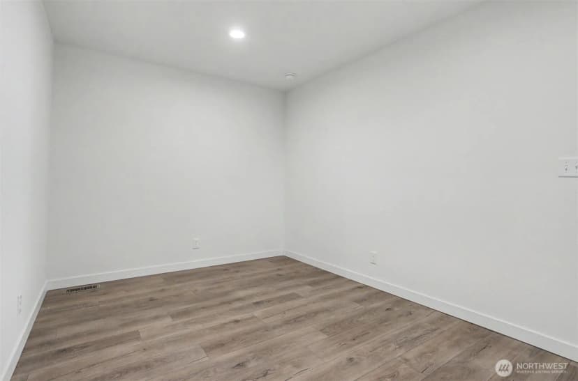 Property photo for 28454 168th Avenue Se #23, Kent photo 13