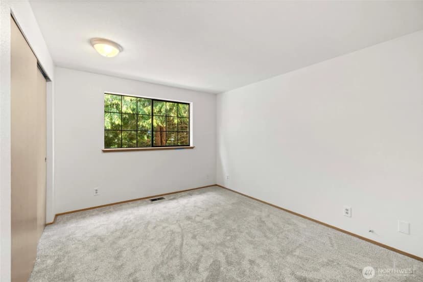Property photo for 511 Kloshe Way, La Conner photo 22