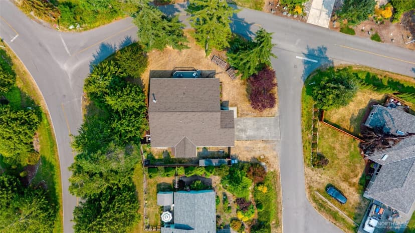 Property photo for 511 Kloshe Way, La Conner photo 5