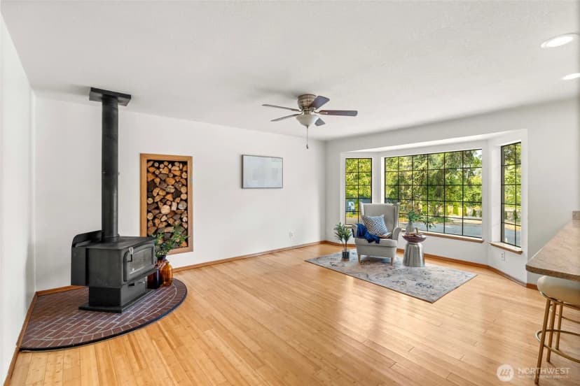 Property photo for 511 Kloshe Way, La Conner photo 16