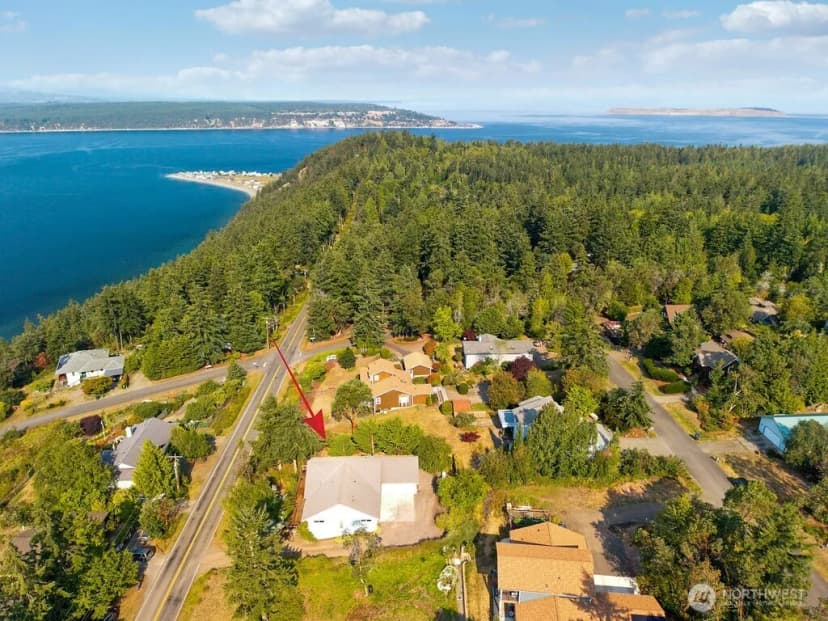 Property photo for 5391 Cape George Road, Port Townsend photo 4