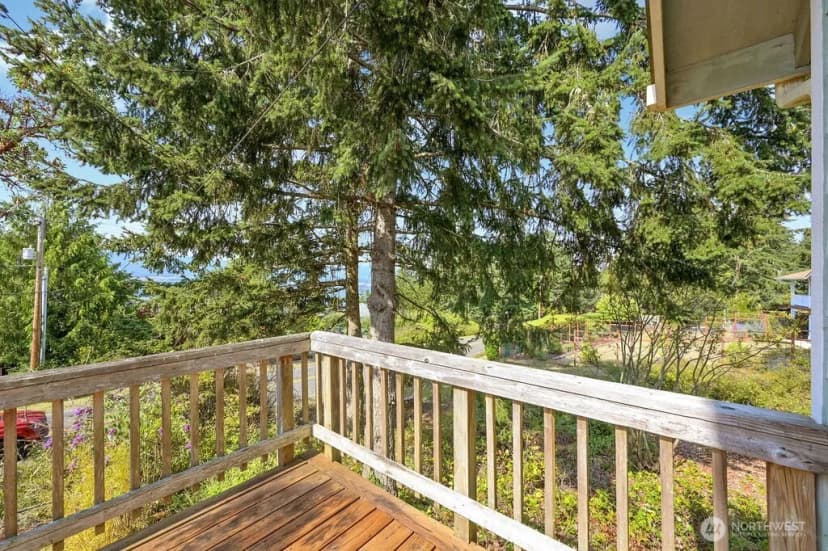 Property photo for 5391 Cape George Road, Port Townsend photo 34
