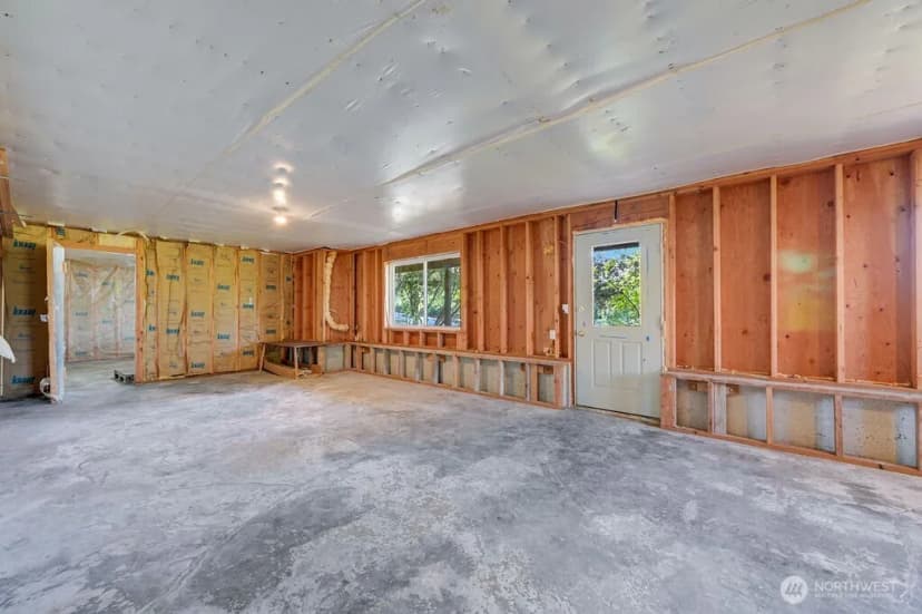 Property photo for 5391 Cape George Road, Port Townsend photo 36