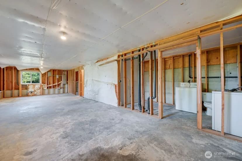 Property photo for 5391 Cape George Road, Port Townsend photo 37