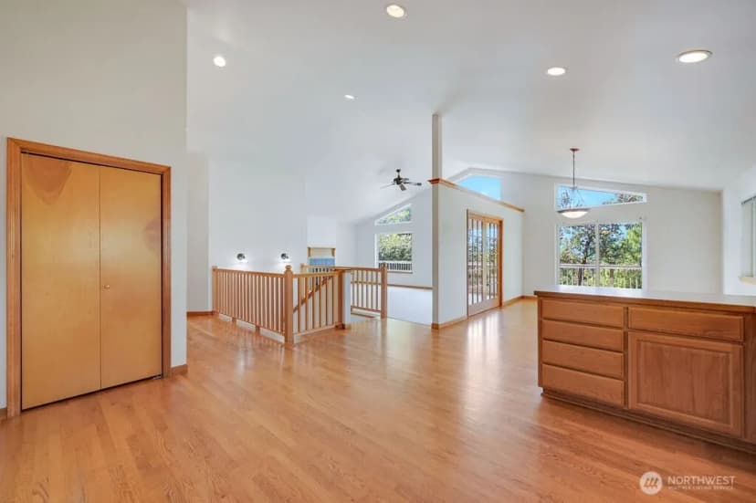 Property photo for 5391 Cape George Road, Port Townsend photo 15
