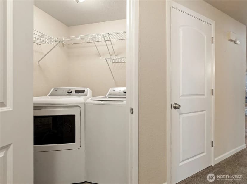Property photo for 9815 Holly Drive #a-307, Everett photo 19