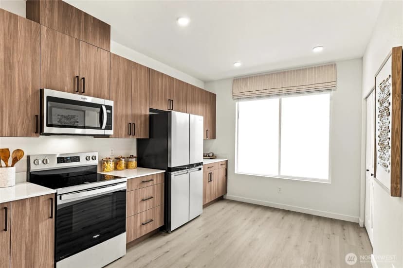 Property photo for 16202 Manor Way #f2, Lynnwood photo 4
