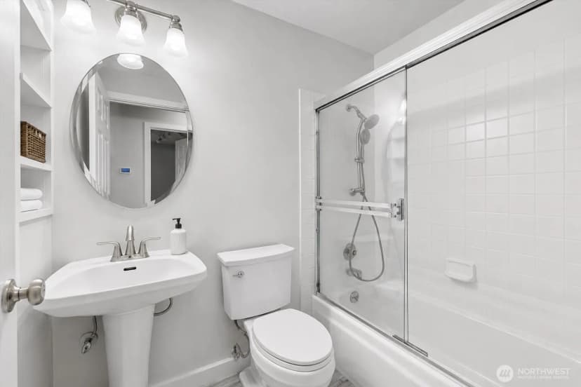 Property photo for 3020 169th Avenue Ne, Bellevue photo 19