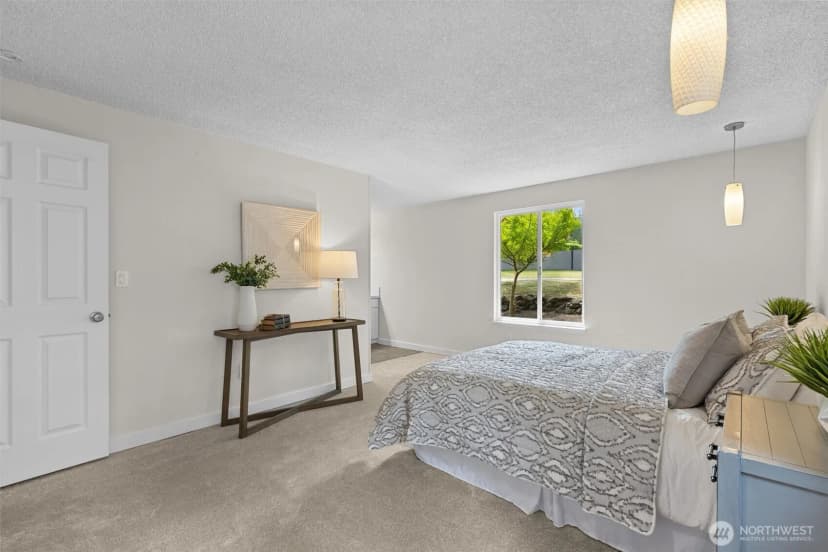 Property photo for 3020 169th Avenue Ne, Bellevue photo 13