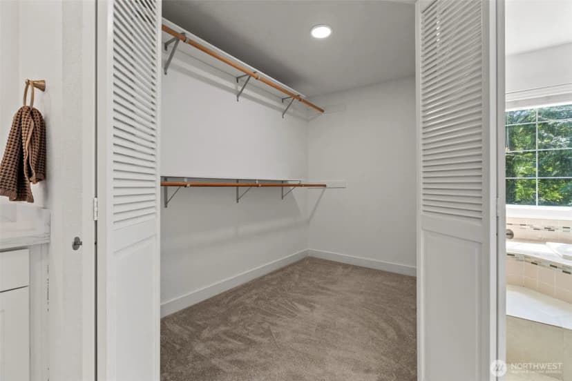 Property photo for 28219 187th Avenue Se, Kent photo 22
