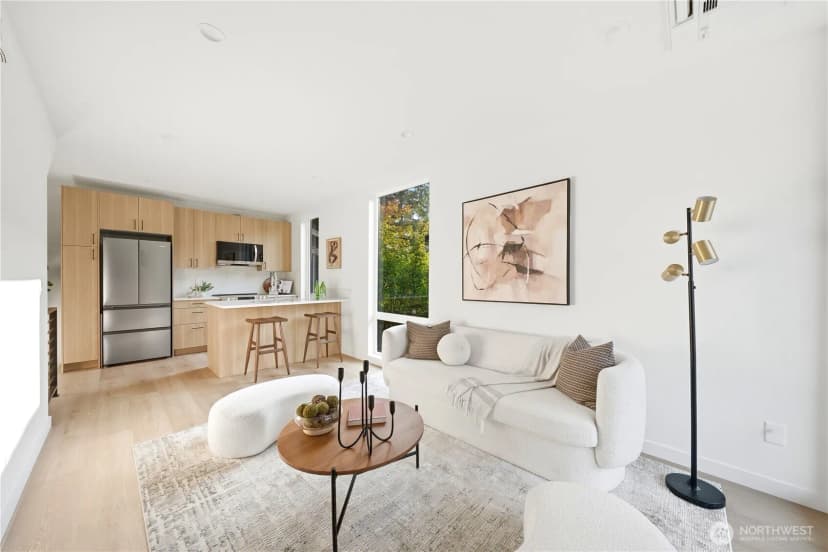 Property photo for 4907 Sw Canada Drive, Seattle photo 9